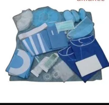 KIT D’ACOUCHEMENT AVEC POCHE 